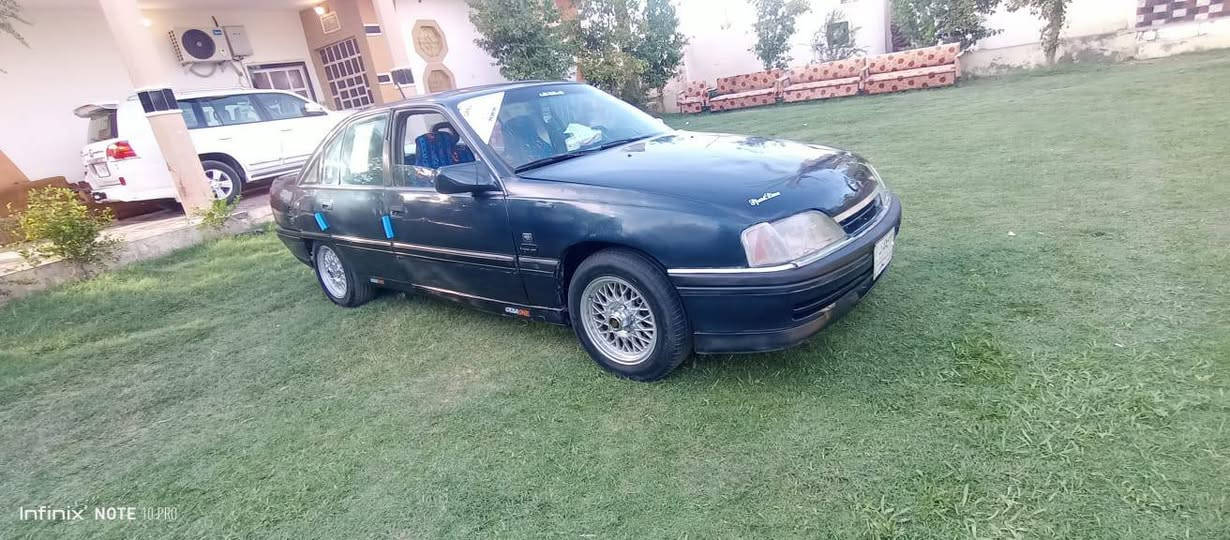 على بركه الله اوبل اوميكا للبيع موديل ٩١ رقم انبار مشروع وطني تحويل مباشر سنويه لل ٢٠٢٨ محرك 2000 بلادي كير عادي سياره مصبوغه جماليه فقط اثر جراد الشمس مكفوله لادعمه والا كصه سياره أحله من الصور جاهزه محرك نضيف تخم تاير جديد مناقصه شي السعر ٢٨ ليها مجال المكان الرمادي الجزيره للاتصال ***********

نص مكتوب في الصور:
- Infinix NOTE 10 PRO
- MUSIC SHOW