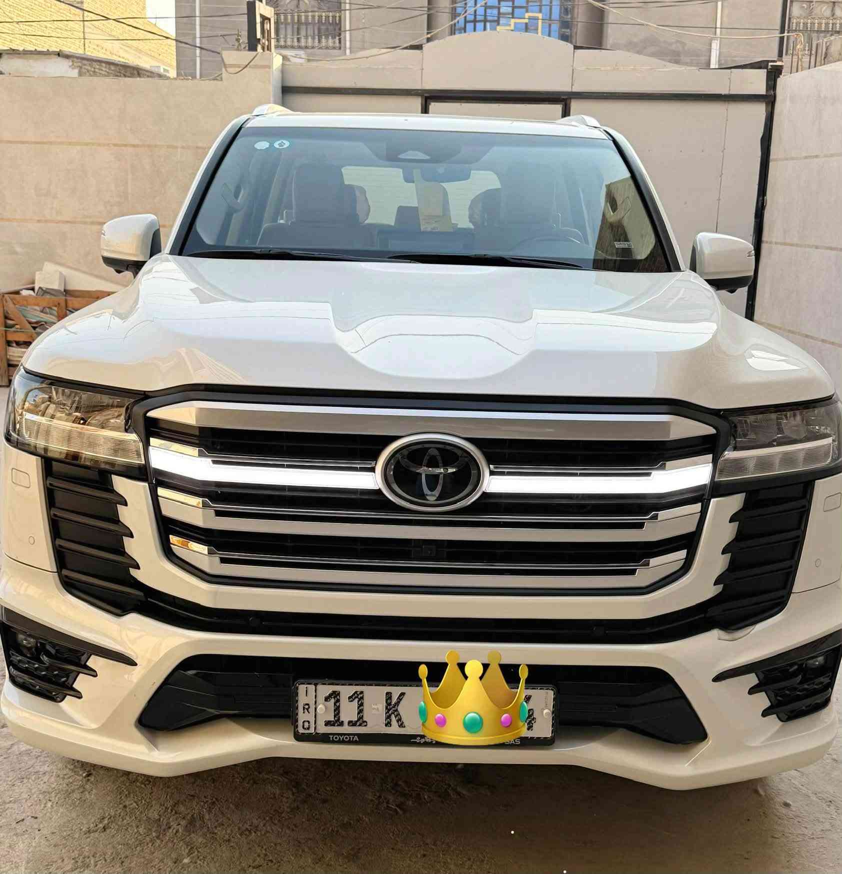 السلام عليكم
لاندكروز 2025 الفئه GXR LIMITED S فئه TSS
ضمان شركة ساز
صيانة وتبديل دهن وفلاتر بالشركة 
مجاناً
رقم بغداد
مكفولة كفالة عامة 
ماشية 10 الف سيارة جديده جداً واستخدام شخصي
مغلفه ppf بالكامل ضمان 12 سنه
مواصفات فوول :
تنفس طبيعي
حساسات محيطية 
رادار امامي ورادار خلفي 
ورادار جانبي (نقطه عمياء) 360 درجة
تحكمات 4جهات 
5كاميرات 360 درجه محيطيه
تحديد مسار قيادة ذاتيه 
حساس ستيرن رجاج
انارة داخلية متغيره بالأبواب
كاميرا امرايه خلفية
 شاشات خلفية
وباقي المواصفات المعروفه
للاستفسار ***********
مكان السياره الديوانيه
