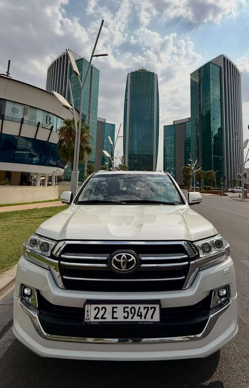سلام عليكم شباب
الحلال للبيع او المراوس حسب القناعة 
لاندكروز جكسارة 2019 اصل  GXR v8
اللون ابيض صدفي شذرة
مكينة 8 سلندر 4600 ما مفتوح على بلاد 
رقم أربيل الجديد سنوية وهزة جدد 
كفالة عامة من صبغ من فتح من تبديل من بارد حتى دعاميات كفاله 
مكينة كير حدادية تبريد تخم تاير باتري كهربائيات كلهن جدد وعلى شركة 
وكالة جيهان باب اول السياره 
على ايد وحدة من الزيرو لحد الان 
ماشية 100 الاف كم اصل 
المواصفات:-
بصمة ابواب + جنطة + تشغيل 
سلايد فتحة 
شاشة كبيرة ام الدعاء 
8 ايرباك اصل 
دبل ماوس
نظام زحف وتحديد سرعه 
كروز سرعه 
ويل ٢٠ اصلي 
حساسات اماميه خلفيه اصل 
كامرات اربعه 360 اصل
مري شفط + ترحيب
كشنات جلد كهربائي اثنين الاماميات 
سبعه راكب 
ثلاث قطع تبريد 
تحكم ستيرن 
زراك لايت اصل 
وجة زنون بلادي + لد 
مواصفات وايت ادشن
شباك ابو رادار 
ثلاجة 
دمام سماعات jbl اصل 
شاشات خلفيه بلادي 
معروفه مواصفات 4600 
والخ من المواصفات المعروفه ……..
السعر 465$ وبيها مجال قليل للشراي 
مكان السياره النجف الاشرف 
للاستفسار ***********
