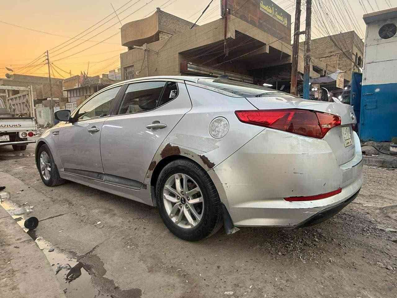 السلام عليكم

كيا K5 اوبتما 2011  للبيع

 وارد كوري

محرك بخار بصيط  كير مكفول 

قطعتين تبريد

محرك  دوش

تبريد و تدفئة شرط

تحكمات ستيرن +

شاشة وكامرة

بغداد مشروع وطني

بيها  جاملغ مبدل نفس لون وبيها طخات

مكان بغداد الكرخ
 
سعر 78

*********** الرمادي, الأنبار
