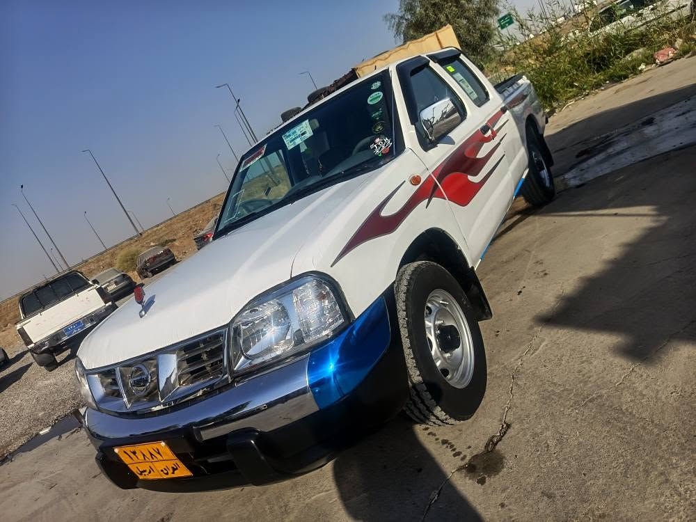 پیکاب نیسان 2006 مەکینە بەخ گێڕ و مەکینە و ئەکسل بە شەرت سەیارەکە توند و تۆڵە سەنەوی بەناوی شەریکەیه حدز و قەرداری بە شەرت کارەبای و گشت گیانی بە شەرت شۆێن هەولێر سعری 65 وەرەقە و تۆزێ مەعمەلە ژ.م *********** أربيل, العراق
