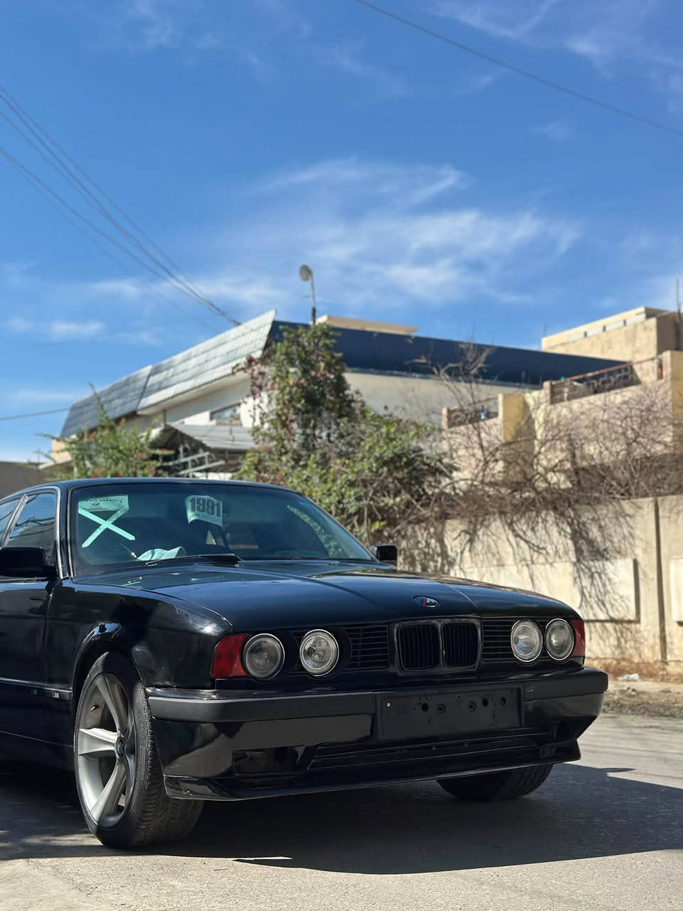 بي ام ٥٢٠ • ١٩٨٩ • رقم كركوك