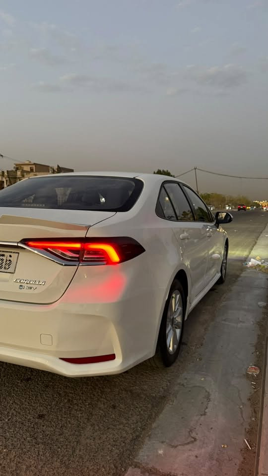 للبيع كورلا هايبرد 2024 ماشيه 23 رقم بغداد ب اسمي سياره فول مواصفات كشن كهرباء *********** السعر 155 وبيها مجال بسيط
