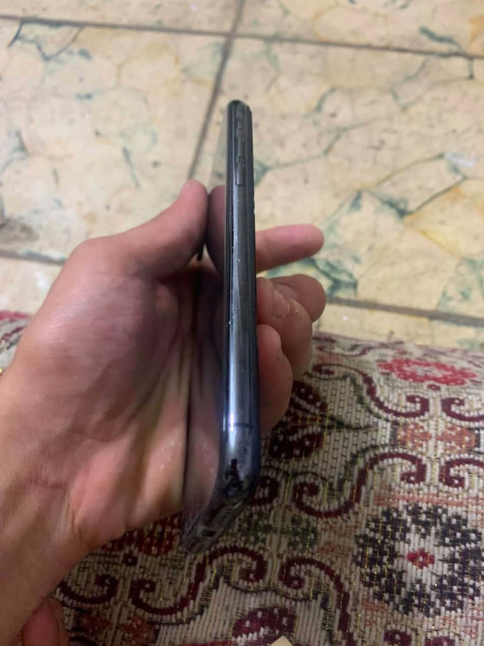 سلام عليكم ايفون اكس مبدل شاشه وبطاريه فيس ايدي شغال بطاريه١٠٠ ذاكرى ٢٥٦  مابي اي خلل للبيع او مراوس سعره ١٣٥ مكاني موصل ايمن
