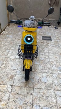 دراجة ار تسعة • ٢٠٢٦ • ٥ بطاريات
