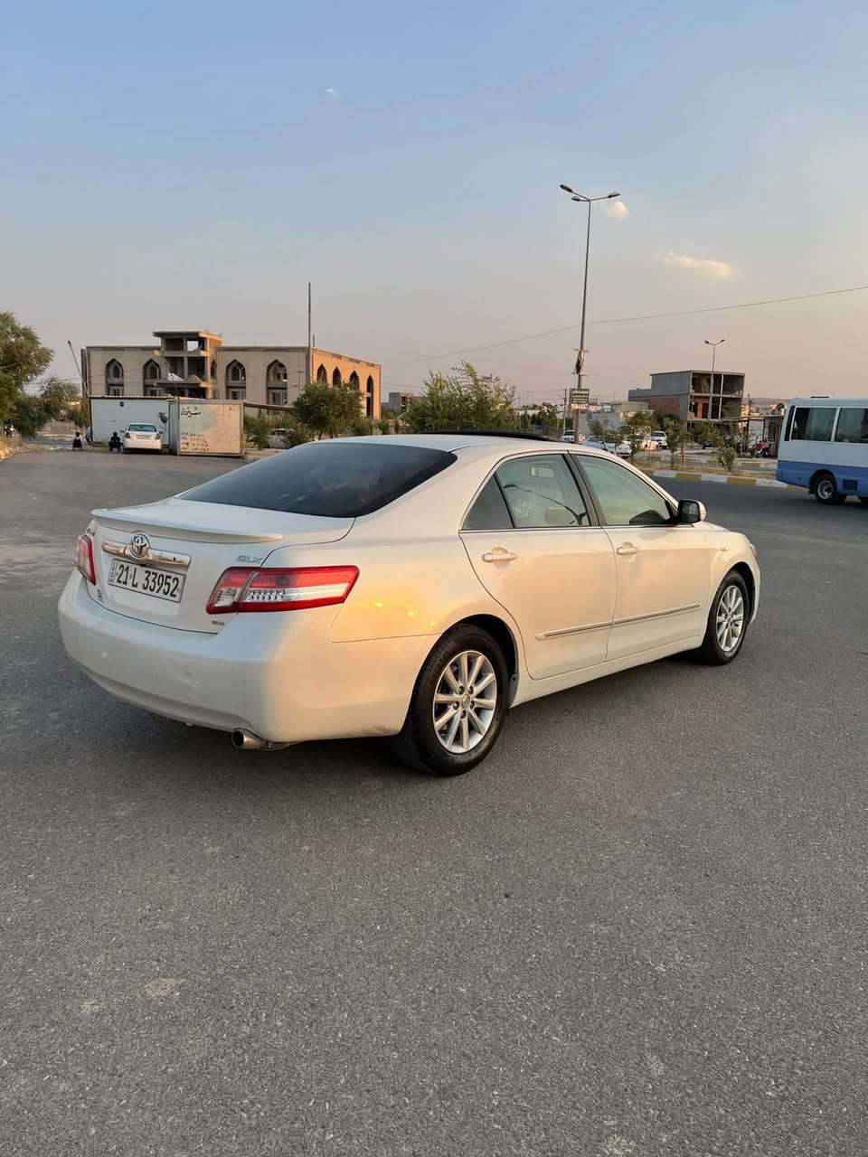 کامیری مۆدێل 2010 خەلیجی سەڵتەنە
فول مواسفات سڵاید بێ بۆیاغ هیچی پێوەنیە
ڕەقەمی تازەیە تەحویل و غەرامەی بەشەرتە 
لۆک لۆکە سەیارەکە شوێن چەمچەماڵ 
سعری:118گڵا 
ژم:*********** السليمانية, العراق

