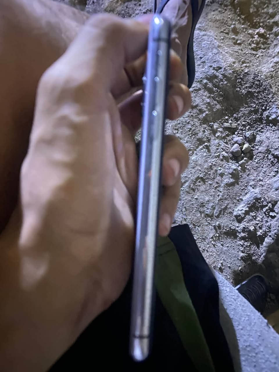 ايفون اكس عادي مبدل شاشه ومرفوع بطاريه وليس مبدل وكلشيء مابي نضيف استخدام بيت بيع او مرواس❤️

نص مكتوب في الصور:
- HDR 1x مربع بورتريء صورة تصوير سريع بانوراما
- الاسم iPhone إصدار iOS 16.7.16 اسم الطراز iPhone X رقم النموذج NQCR2LL/A الرقم التسلسلي FK1XMQWUJCLF التغطية سجل تاريخ القطع والخدمة بصمة الوجه المشكلة تجمع Apple سجل تاريخ القطع والخدمة، ويعرض السجل معلومات عن حالة iPhone وتفاصيل إصلاحه. معرفة المزيد... الشبكة Asiacell الأغاني
