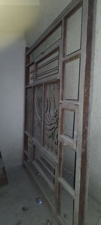 شباك حديد • ٢في٢ • مكان شعلة دوانم