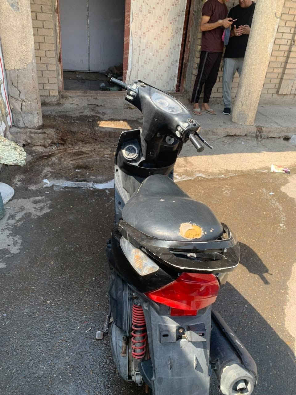يالله سلام عليكم دراجه ماكس ثعلب جيتي ار ١٤٠ موديل ٢٠٠٥ دراجه خير من الله دراجه كدامك تجي تفحص واتكلب وشوف كدامك دراجه اني مبدل بيه بس زنجيل دراجه بيه أوراق اتواصل أكثر واتساب أو اتصل عله رقم ***********
