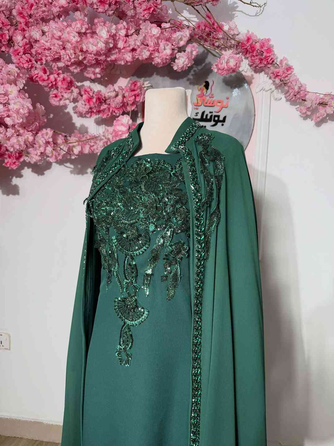 قفطان • فستان • مشغول كرستال