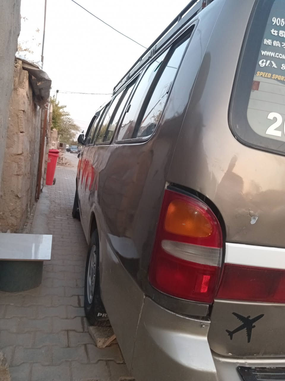 سلام عليكم
كيه بريجو شبوط ١٤ راكب للبيع 
موديل ٢٠٠٦ 
رقم بصرة نكليزي بأسمي قبل شهر حولت مشروع وطني مصفره هيئه ومرور 
مكينه خير من الله الكير بس النمره ٢ تفلت ..سلف دينمو كلج كله جديد 
السعر ٨٥ وبي مجال 
***********
