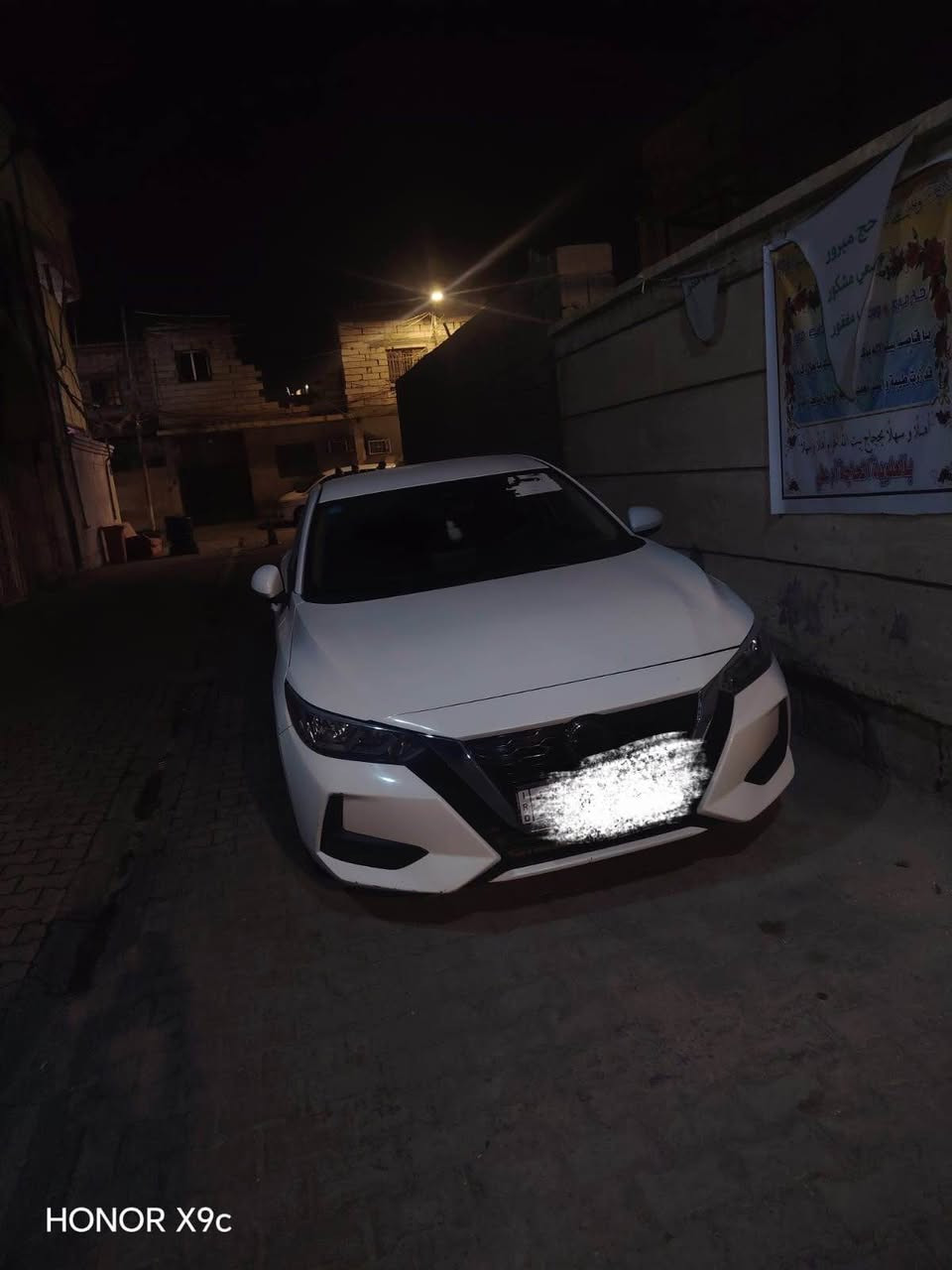 السلام عليكم نيسان التيما  2023 امريكي 

فقط هاذه حادثها باقي كله كفاله موجود بالصور 

كفاله كير ومحرك

كفاله حداداه وتبريد وتخم تايرات 

فول مواصفات عدا فتحه 

مكاني بصره 

الرقم *********** 

وماشيه 50 الف حقيقي جدا نظيفه 

سياره على كد بيت 

السعر  120 وبيها مجال مناسب جدا جدا 

وجوه سوك سياره على ايدي 

سياره كلش حلوه البصرة, العراق
