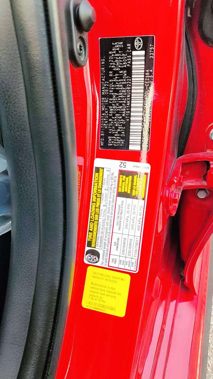 كامري SE • ٢٠٢٢ • ٣٥٠٠٠ كم