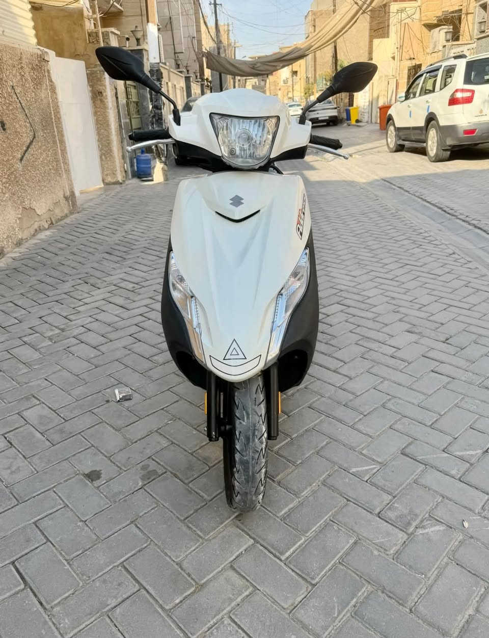 ادرس • ٢٠٢٣ • ٣٥٠٠
