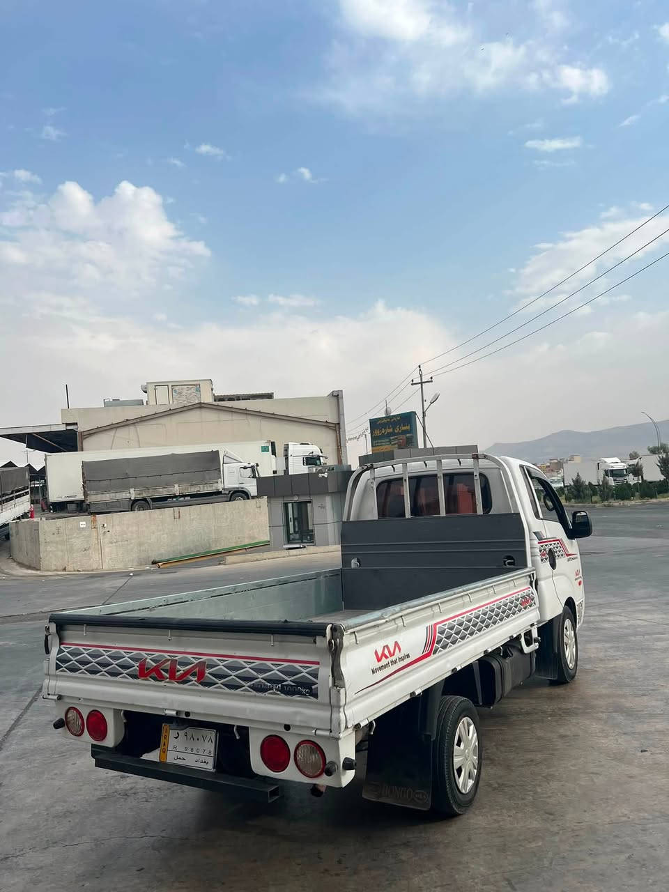 کیا براوە 3000هەزاری سۆبەر
2009
بی کۆد
تەبرید ناوبۆدی بریک  ئیستۆپ کارەبای تەقەو رەقە هەمووی بەشەرت گۆرینەوە ناکەم بەس فرۆشتنە جوابی نامە نایەمەوە
مشتەریت تیل بکە 
سحری :68
شوین سلیمانی
***********
***********
