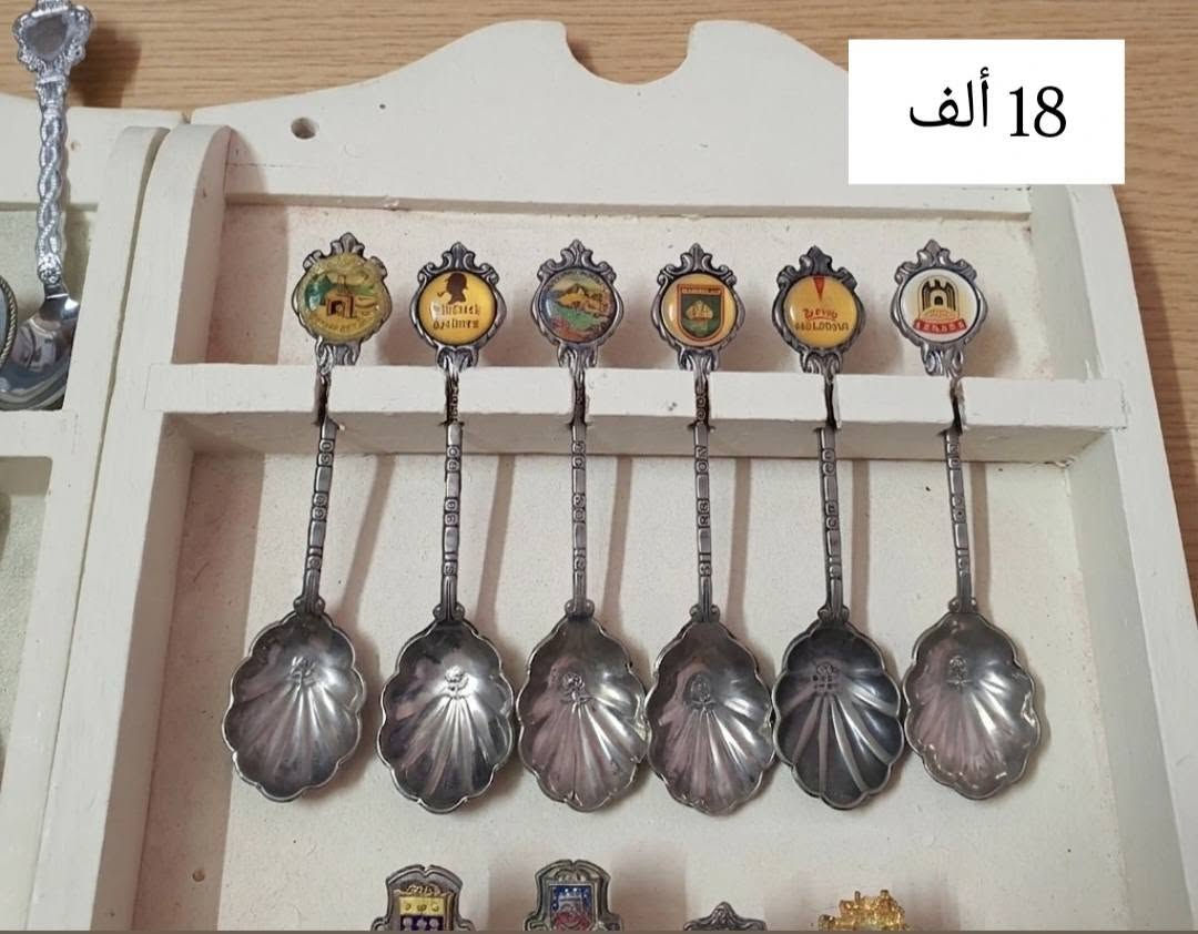 ملاعق طلاء فضة
الاسعار لكل مجموعة مكتوبة في الصور
عدد الخواشيك كاملة 26 ب 50 ألف مع حاملة ملاعق هدية
للتواصل على الخاص او واتساب ***********
