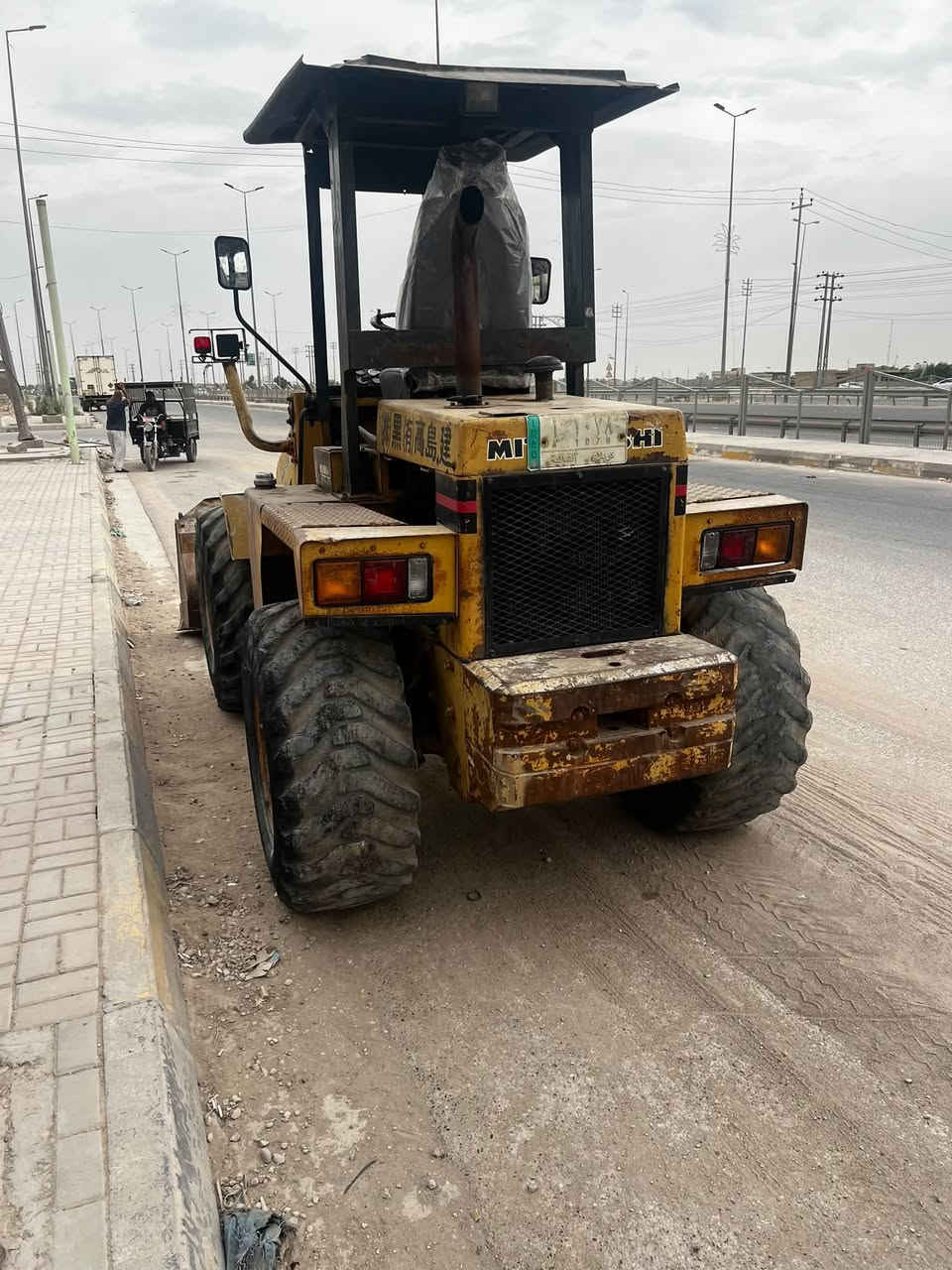 ميتسوبيشي • حجم 500 • كفاله عامه