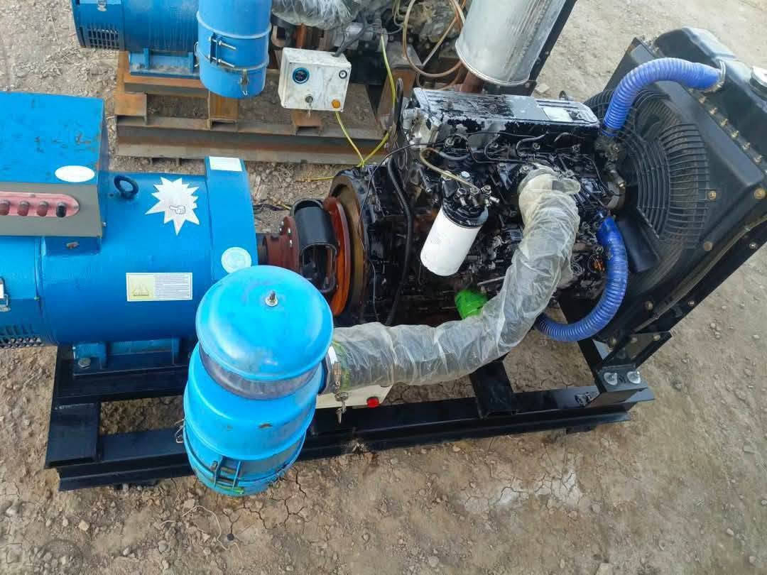 🤝سلام عليكم 🤝
🧿يتوفر لدينا مولدات ينمر ياباني 🧿

محركات 4سلندر حاويه قتصادي بصرف كاز ⛽

شرط شغل وضمان توليد 30كي في نحاس⚡💡

🛑سعر3,300 ثلاث ملايين وتلثميه وبي مجال 🛑

♦️مكان حدود -واسط بغداد قرب سيطره اللج♦️ 
شراي يتصل 📞‏‪***********‬‏ وات ساب 
يوجد لدينا توصيل 🌎🚚
