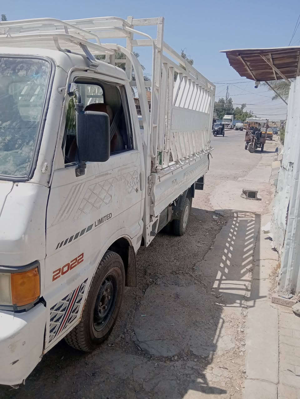 السلام عليكم كيا بنجو للبيع رقم بغداد موديل 94 السعر 50 سنويه باسمي ***********
