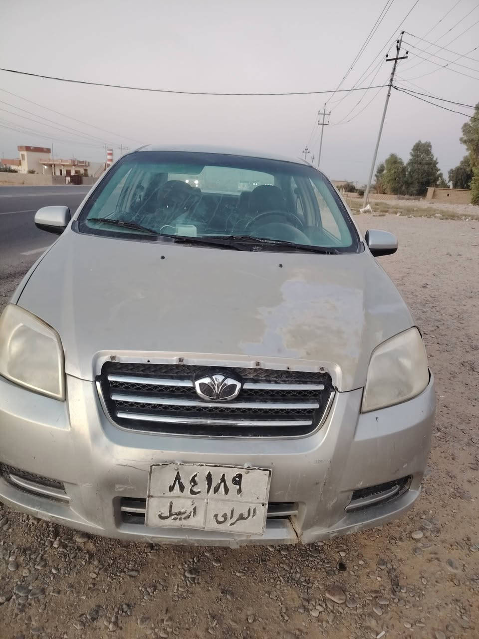 سيارة أدوات أدوات محرك كير بالشرط محرك ١٦ اقتصادي فول اتوماتيك  تبريد بس نقص غاز فقط تايرات نص عمر المضهر الخارجي مثل ماواضح بالصورة
السعر ٢٥ بيها مجال حك جيه مكانها الحويجة
***********
