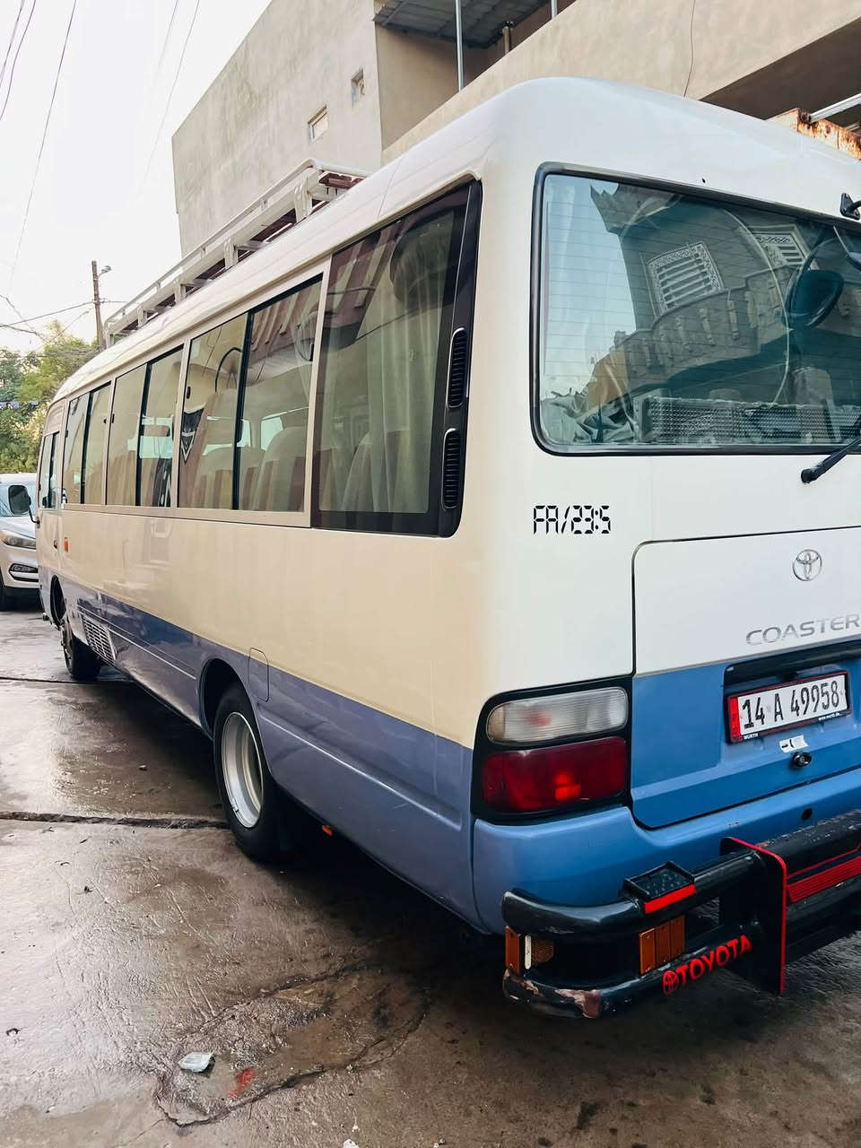 السلام عليكم كوستر تيوتا 2014 للبيع
السيارة جاهزة قلابي ستاركس تبريد محور تدفئة صدر جديد طخم تاير ويل ناصي برجستون لايت زنون غاز 120 لتر مكينه مجفته كير اكسل شرط مصبوغه حزام للجماليه 

درع امامي درع خلفي درج سوبايه 

السياره بسمي شرط التحويل مصفره هيه وغرامات وضريبه السعر 260 بيها مجال

.

مكاني موصل 

***********
