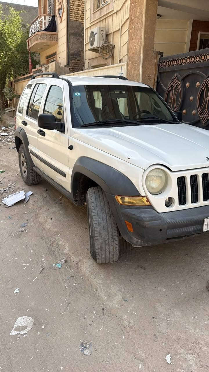 جيب لبيرتي موديل ٢٠٠٧ سياره جديده للبيع للاستفسار الاتصال ***********
