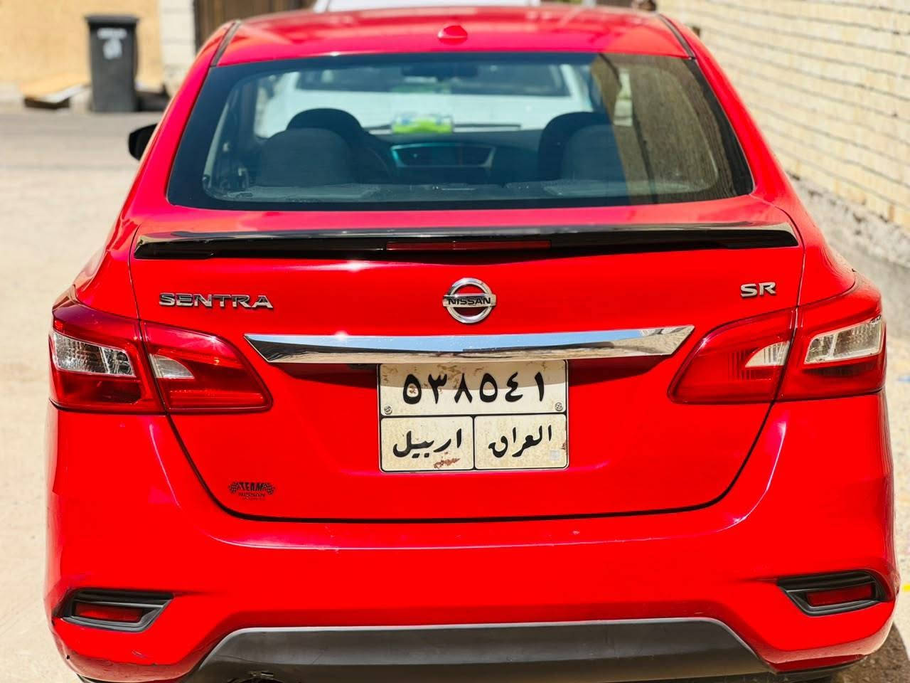 السلام عليكم

نيسان سينترا ٢٠١٧ فئة SR  
حادثها جاملغ وبنيد وبلعراق شخط بابين ومصبوغات 
المواصفات :
بصمة تشغيل وأبواب وصندوك
تدفئة كشنات
تحكم ستيرن جهتين
زر تراكشن
زر  ECO
زر Sport
تحكم مري كهربائي
زر تحكم بأنارة الدشبول
داخل اسود
كروز سرعة
شاشة وكاميرا خلفية بلادية
صدر السيارة يحتاج ادامه
-
السعر المطلوب 85 ورقة وبيها مجال بسيط جداً
مكان السيارة بغداد الزعفرانيه
 للإستفسار الاتصال واتساب رقم 
***********

