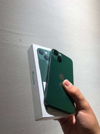 ايفون ١٣ • زيتوني • بطارية ٨٣
