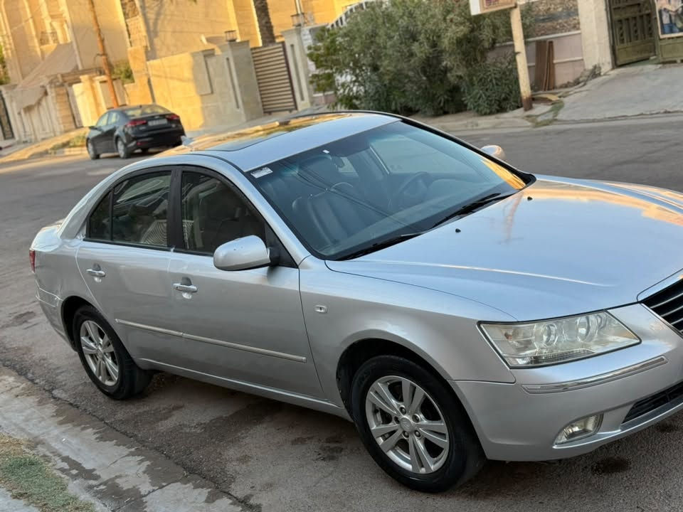 السلام عليكم
للبيع سوناتا 2010 فوول مواصفات 
ادوات ادوات اداوت
وارد كوري دخول جديد 
فتحه 
تحكمات ستيرن
كشنات جلد كهرباء
بصمه
شاشه لمس بلادي
داخل صاج ملكي
حساسات خلفيه
سستم صوت
مكينه 2400 دوش
السياره جاهزه من كلشي وجديده بمعنى الكلمه ودهن كوريا بعده بيها 
ملاحضه السياره مصبوغه احزام لتوحيد الون والقماره مابيها صبغ 
مكان السياره بغداد الدوره 

السعر 48 وبيها مجال قليل

***********
