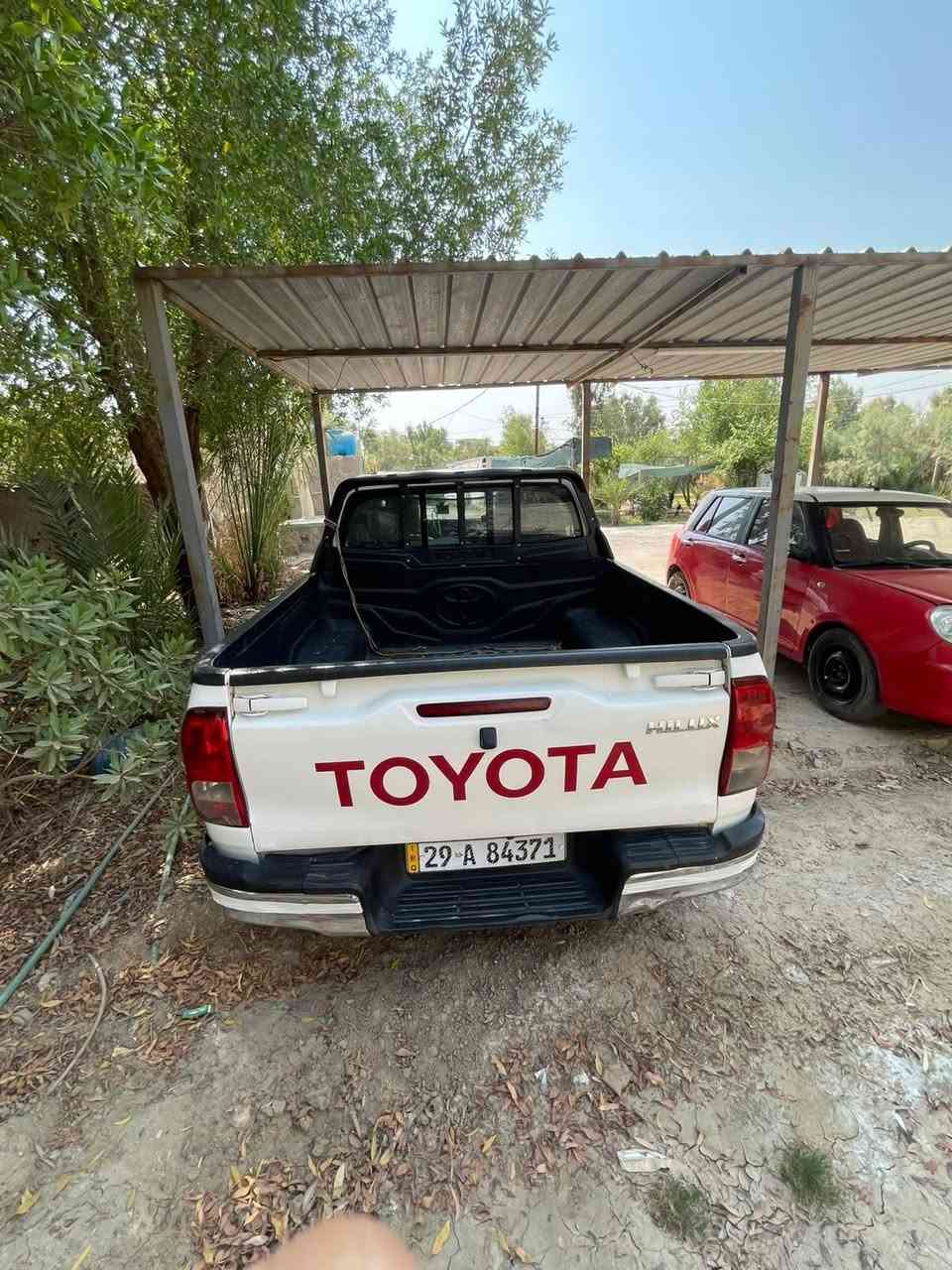 سلام عليكم
هيلوكس كويتي ناصي 
موديل : ٢٠١٦
بسمي رقم واسط مشروع وطني
الجاملغ الايسر مبدل وبنيد مفتوح فقط باقي كفاله
حداديه مكينه كير كله بلاد ممدوده عليه سبانه
سياره مال بيت ممشتغله 
السعر ٢٠٥ وبيه مجال.
مكان ديوانيه 🔥 
للاستفسار الاتصال عله رقم ***********
