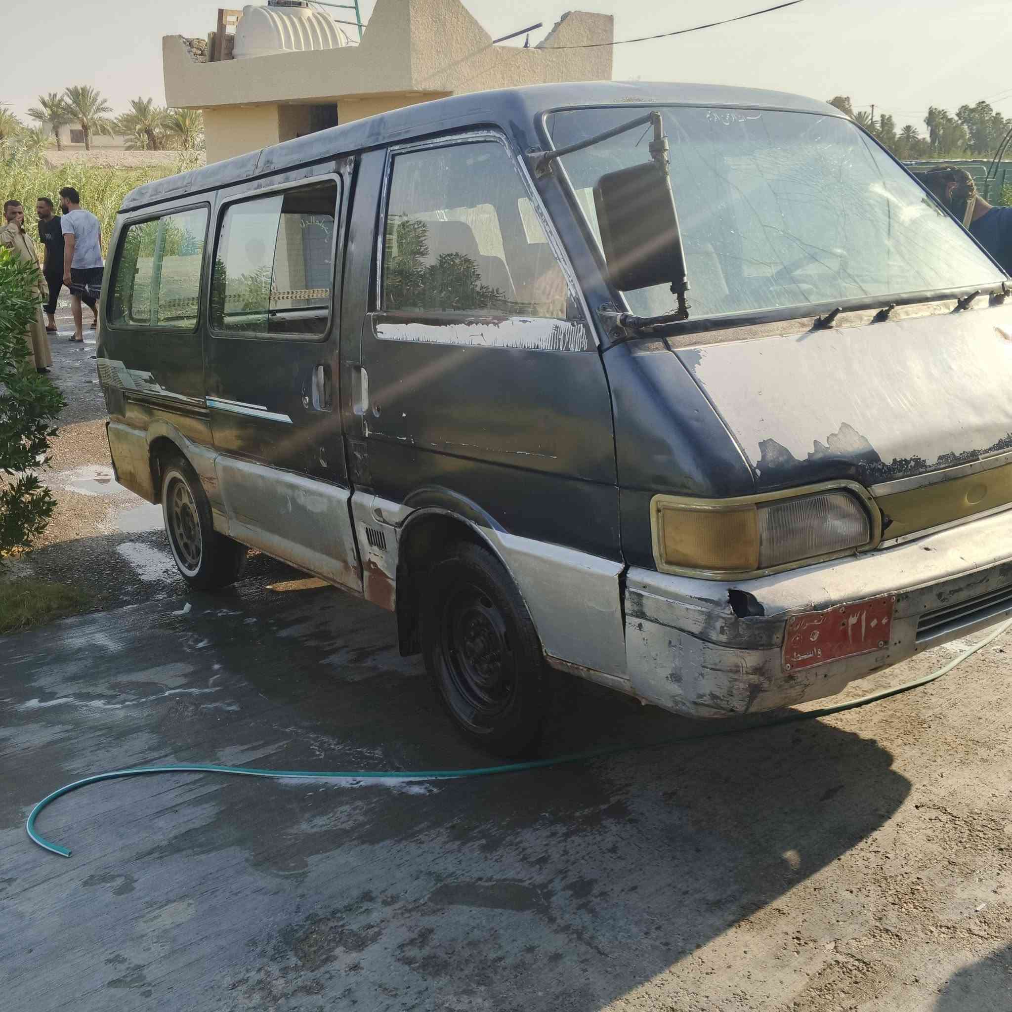 لسلام عليكم كيا بسته للبيع موديل 94 سياره بلاديه كير او محرك اوكسل فول السيار بدون راعي اتعهدلك سرقه وعشاير
 تايرات نص عمر كهربائيات كله شغاله   صدر امامي وخلفي شواصي شركه  مكاني  التاجي  السعر 20 اوبيه مجال/واتساب  ***********///***********
