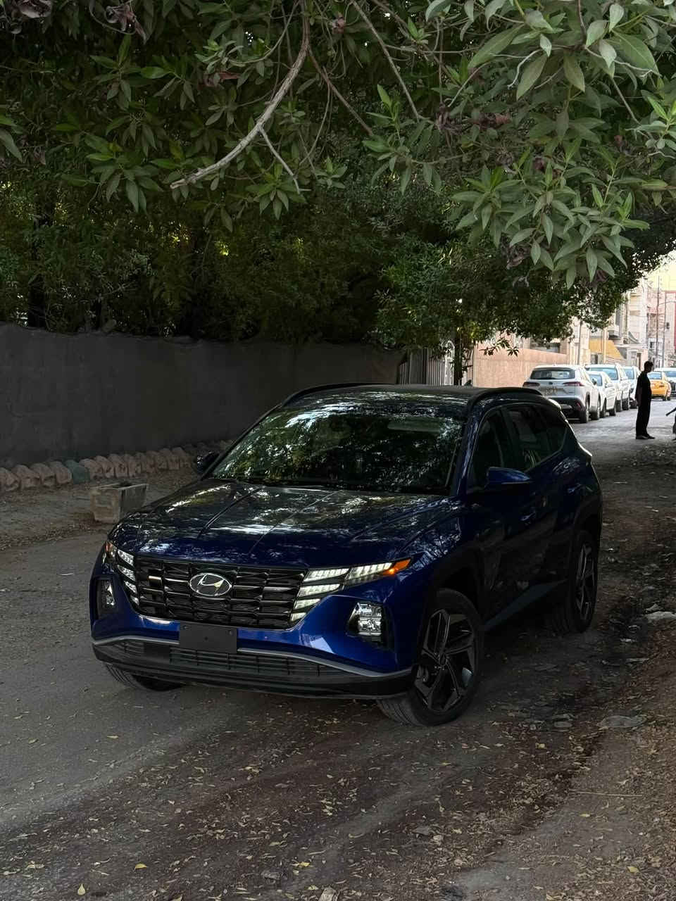 توسان 2023
وارد امريكا
محرك 2500
السياره ماشيه بس 14 الف
ضربتها بس بنيد تبدل بلادي 
بدون شواصي بدون لغود السياره دواخلها كلش كلش نظيفه 
مشي امريكا فقط ما ماشيه بالعراق
السياره تحكمات ستيرن 
صندوق كهرباء 
كشنات كهرباء وتدفئة 
بصمه تشغيل عن بعد
شاشه جبيره تدعم ابل كاربلي واندرويد اوتو
شحن لا سلكي 
بعد اهواي مواصفات 
سعر السياره 170$ بدون رقم 
مكان بغداد 
***********

