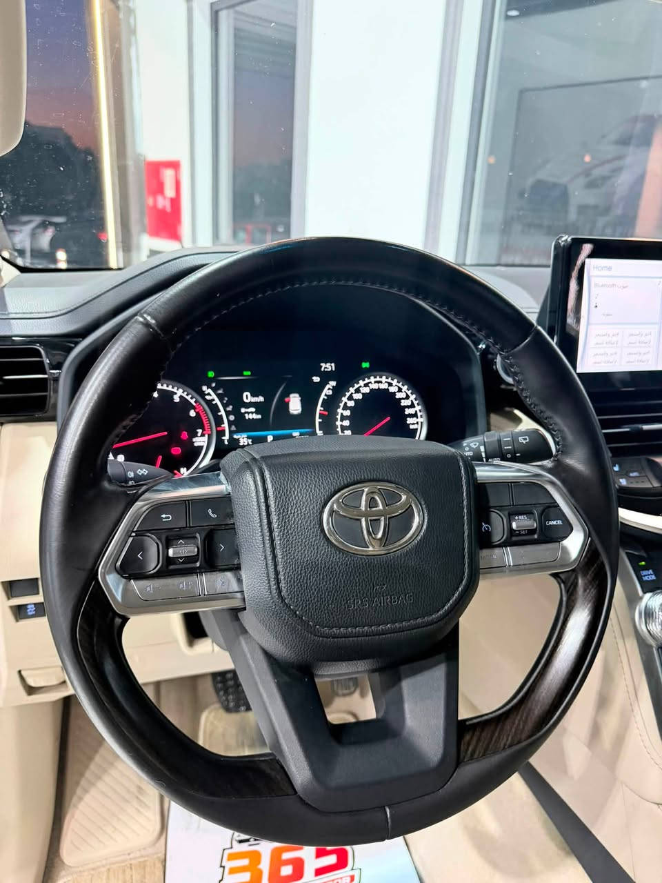 🔥 تويوتا لاندكروزر 2023 VX Twin Turbo 🔥سعر حرررك ماكو بكل السوق بشرط 660 وبيها مجال مكفوله من الصبغ والبارد ماشيه 73 الف كيلو 

هيبة اللاندكروزر… وأداء التوين تيربو 💪
سيارة وارد شركة جيهان تويوتا العراق، مواصفات VX، موديل 2023.

المواصفات 
سماعات JBL 
5 كامرات محيطيه 
مقاعد حار وبارد 
ثلاجه 
شاحن واير ليس
مقاعد ميموري خزن 
ستيرن كهرباء 
3 شاشات 
هتفون الشركه 
مقاعد 3 حركات كهرباء 
مري شفط 
صندوق كهرباء 
فوووول 1/1

🚘 محرك V6 سعة 3.5 لتر Twin Turbo
⚡ قوة وأداء عالي مع عزم قوي
🛞 دفع رباعي
✨ مواصفات VX الفخمة
🛋️ داخلية راقية ومريحة
📱 شاشات وأنظمة ترفيه متطورة
🔊 نظام صوتي فاخر
🛡️ أنظمة أمان ومساعدة للسائق

إذا تريد لاندكروزر تجمع بين الفخامة، القوة والاعتمادية… الـ VX Twin Turbo اختيار يفرض نفسه 🔥
📍المكان اربيل شارع 100 
📍 شركة جيهان تويوتا – العراق
📞 للاستفسار والحجز،
***********
