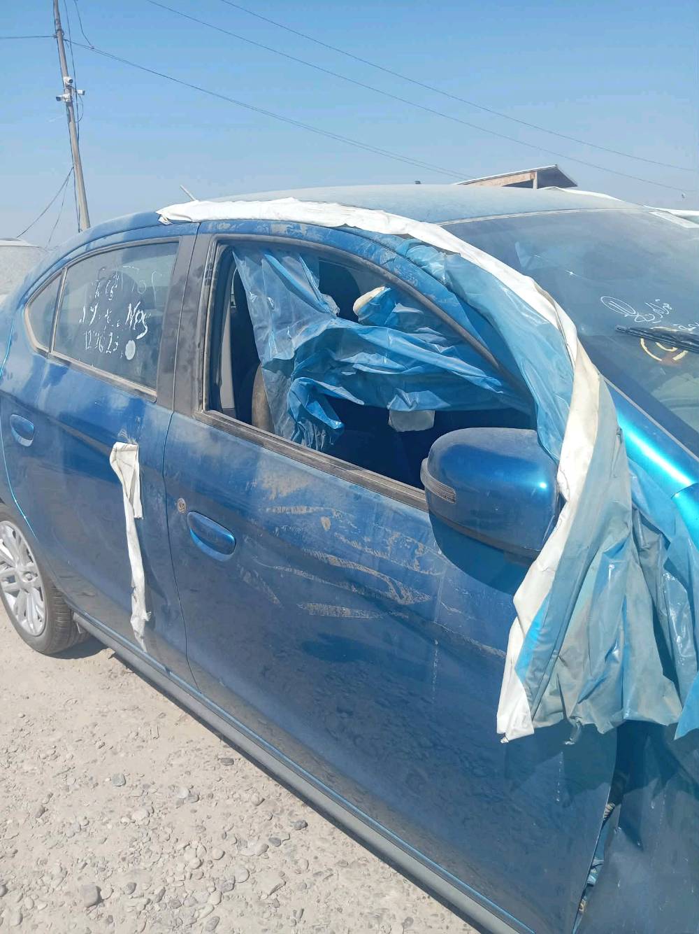 السلام عليكم متسوبيشي ميراج موديل 2024 فول مواصفات حاليا ببغداد اليوسفيه على حادثها سعرها 64 بيها مجال بسيط *********** واتساب فقط
