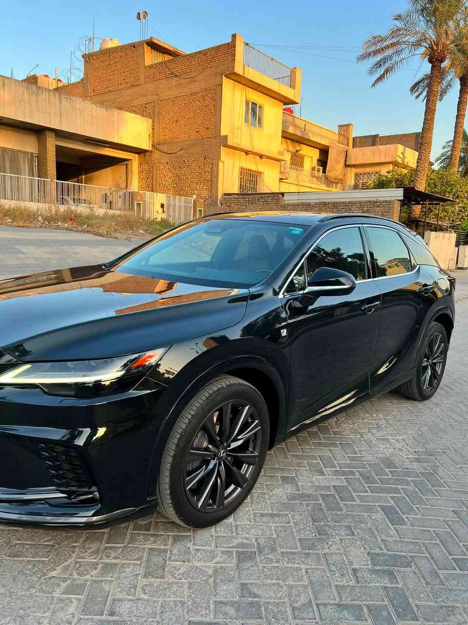 F SPORT RX350 السلام عليكم لكزس
خليحي لكزس بغداد 2023 تحت الضمان إلى سنة 28 شهر السادس كل صيانته ب بشركة لكزس السيارة فول مواصفات داخل احمر 3 شاشات  كشنات خلفية كهرباء ٥ كامرات داتشو أعلى مواصفات السيارة ماشية 70 الف بس بحالة الشركة بدون اي ملاحظة مكفولة من البارد والصبغ جاهزة بدون اي نقص مكان السيارة الكاظمية

السعر 44,500$ هاتف ***********/***********

$
