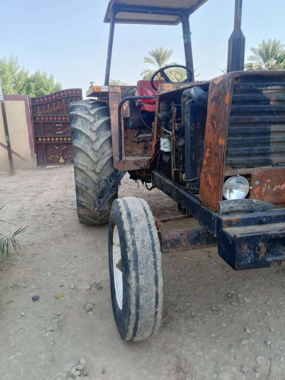 السلام عليكم مكينه فيات موديل 81 محرك بخار قليل مكانه واسط العزيزيه ***********

