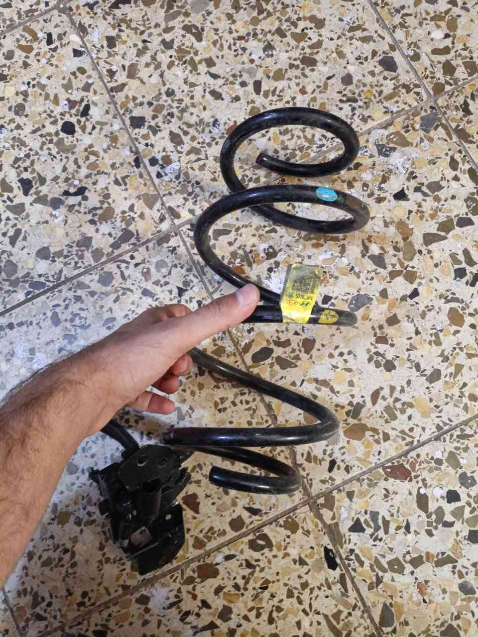 قفل بنيد • K4+ • لويه