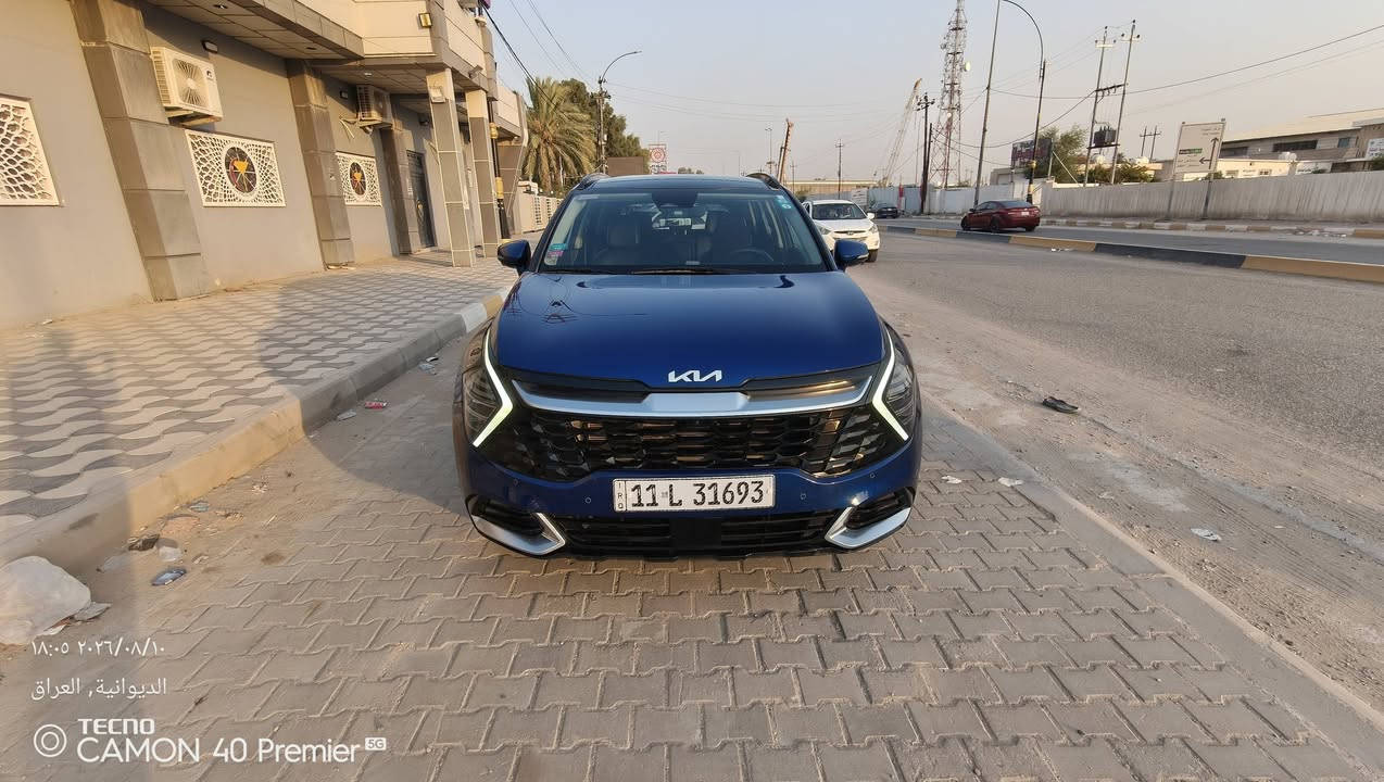 Kia سبورتاج 2023 وارد امريكي بدون حادث 
فول مواصفات ( برستيج) 
تحكم ستيرن 
لايت زنون بلادي أصلي
رادار 360 درجه كل الجوانب 
كامرات 360 كل الجوانب 
محرك 2500 تيربو 
كشنات كهرباء مع تدفئة وتبريد 
بانوراما 
لون ازرق كما في الصور 
ماشية 40 الف حقيقي 
رقم بغداد بأسمي
*********** للتواصل 
مكانها / الديوانية 
السعر / تفضل خاص أو اتصال
