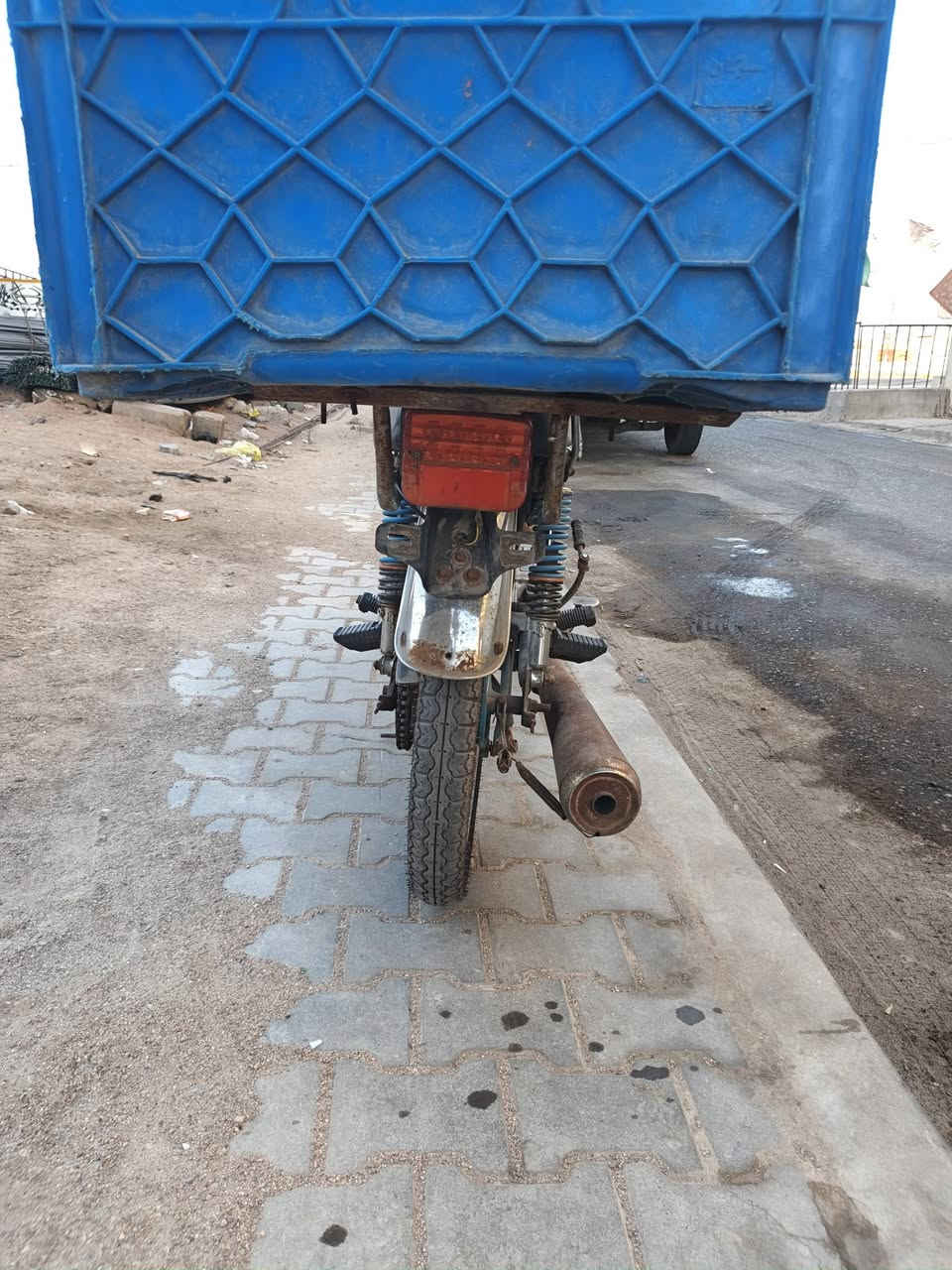 سلام عليكم دراجه نامه للبيع مال واحد ع باب الله يروح ويرجع بيها كلشي مابيها تجي وشوفها بعينك السعر 350 مكاني امن الداخلي رقم ***********
