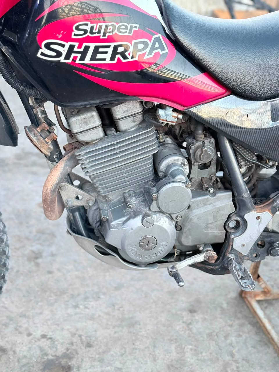 دراجه قفاز نوع كاوسكي حجم 250cc دراجه رقم وسنويه ومكفوله استفسار خاص او ***********
