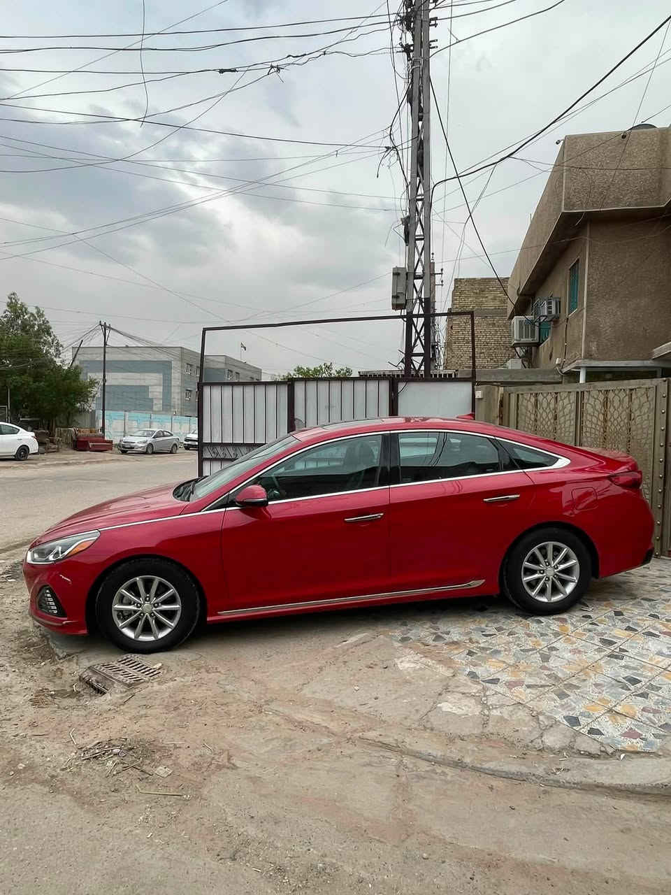 سلام وعليكم سوناتا 2019
أمريكي ضربته موضحه بل صوره مكينه 2000
جي دي اي
العنوان بغداد شعب 
135بيه مجال 
الرقم الهاتف : ***********
