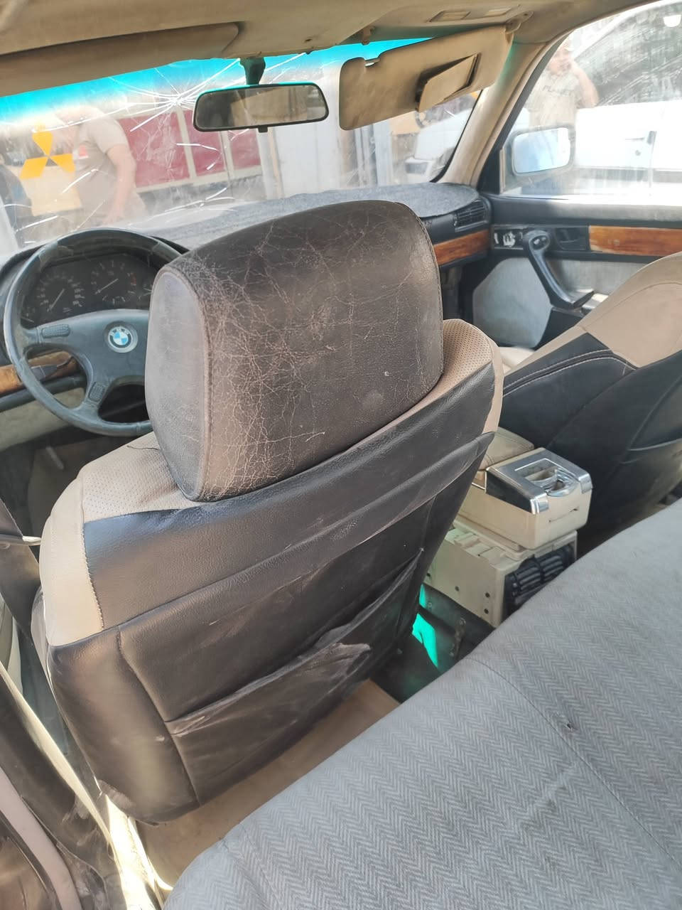 سلام عليكم BMW 735 اوتو مكينه وكير واكسن خير من الله مكينه خرسه تخم تاير جديد باتري جديد منضومه زنون فيت بم جديد 4 جام كهرباء كهربائيات كله شغاله حديده جايب نص حديدايه جديدهبيه نواقص اتصل وكلك بل نواقص سعر 22 وبيه مجال كلش قليل بيه كص  اثر خياس بل بليت مئشر عليه شواصي كفاله سياره  مكفوله من حادث قوي شراي اتصل او راسل خاص*********** رقم انبار بيه وكاله ام الباركود جديده مكاني ديوانيه
