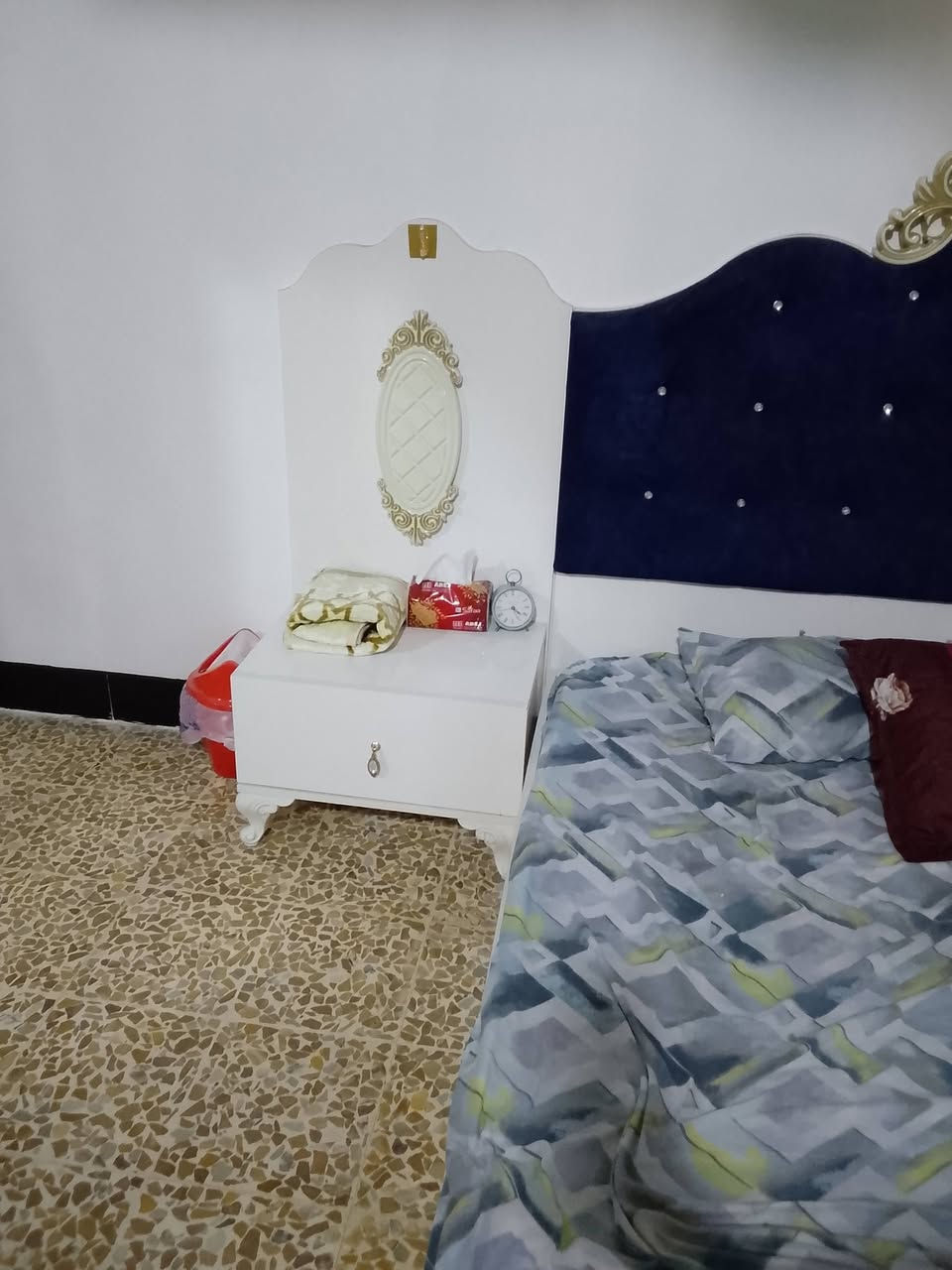 للبيع غرفه تركيه  شراي انتصل*********** خاص مغلق
