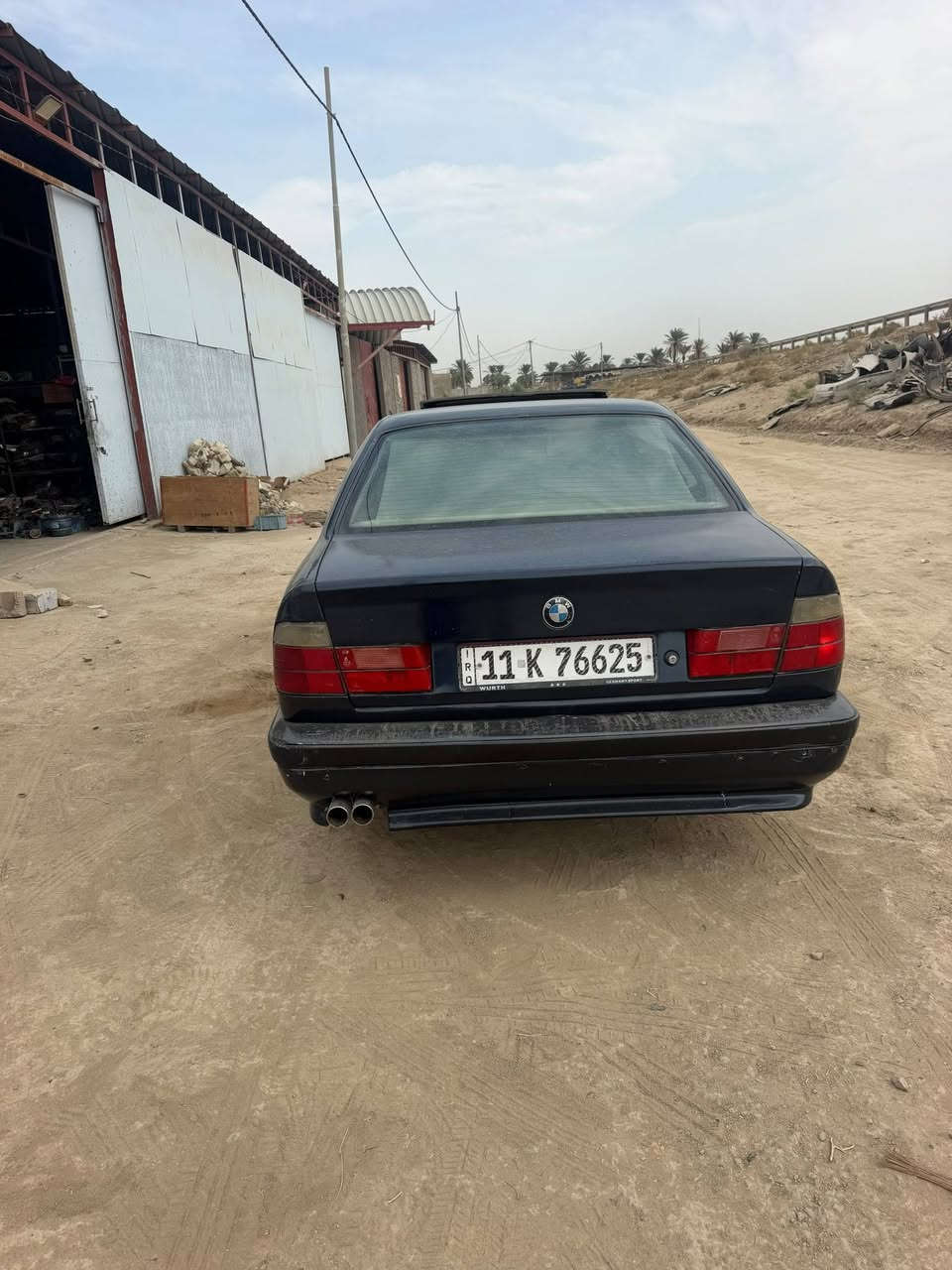 بي ام ٥٢٥ • ١٩٩٢ • رقم بغداد