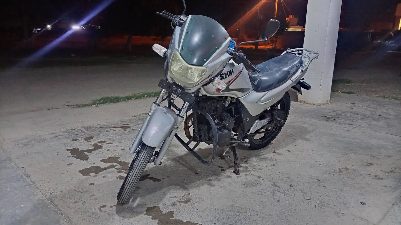 سلام عليكم سايم موديل 16للبيع سعر 750 او مراوس بهيوشه نضيف
كهربائيات كله شغاله اشاير لايت دشبول سكن كير مكفول محرك ناعم نكر صلف 
مكاني الرمادي استفسار 
***********
