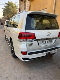 لاندكروز • ٢٠٢١ • مكفولة