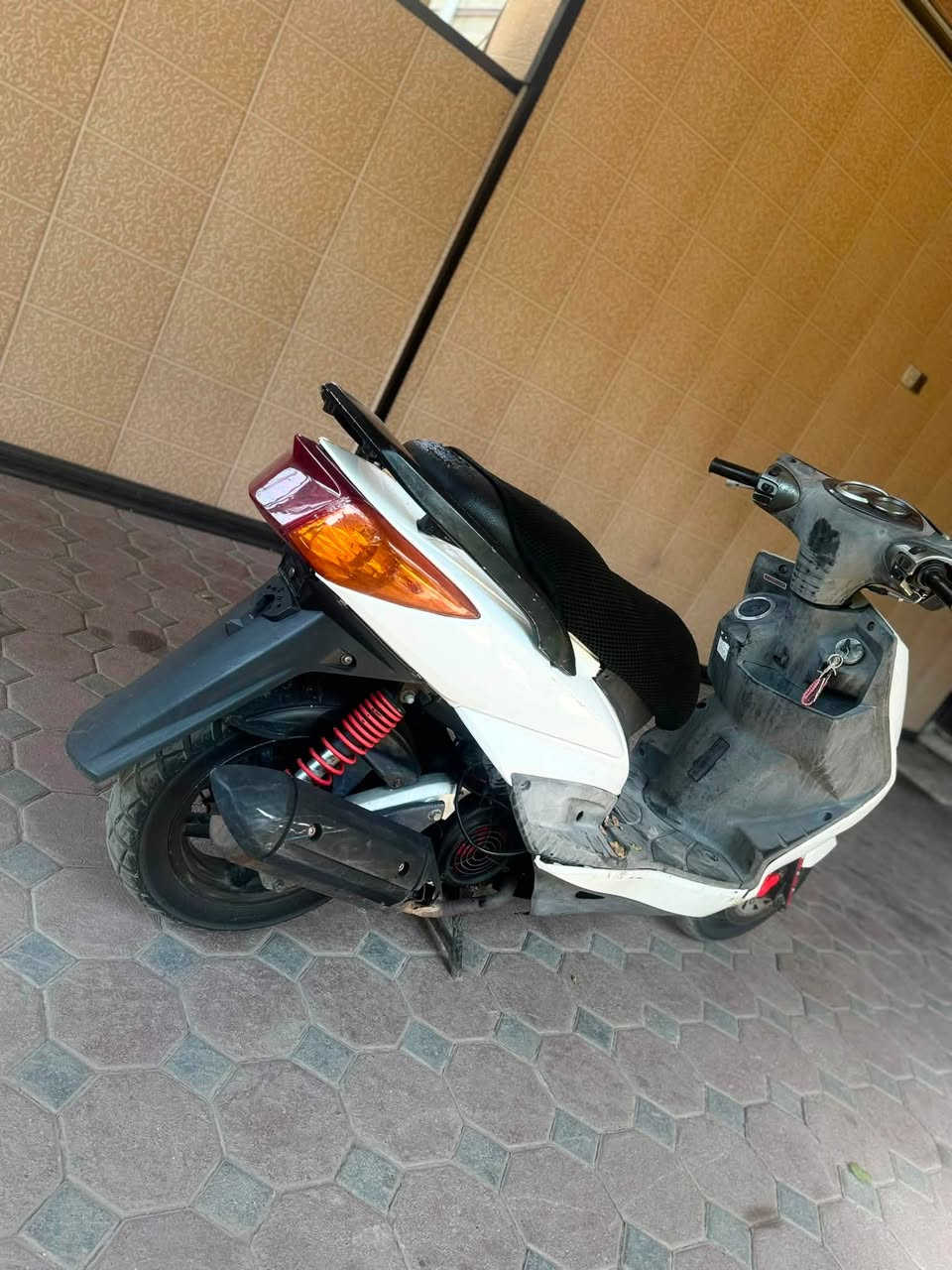 سكنس فحل كفاله عامه رمبه رمبه برغي نقص مابيها ممفتوحه تاخذها من باب البيت وجيب لفيتر ليعجبك مكاني بغداد حي اور *********** السعر 600
