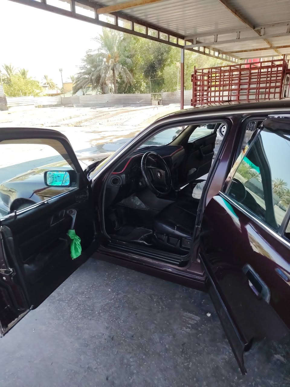 السلام عليكم 
bmwموديل 94
نضيفه اسياره مصبوغه عام الجماليه 
محرك مسكر فانوس المرغوب كير خير من الله 
منضومه بانزين جديده 
حداديه جديده 
منضومه زنون عالي 
تبريد شغال 
بك لايتات جدد
ويل خليه
بيه رصعات اباب السايق والخلفي مابينات 
اسياره بسمي تحويل ثاني يوم 
70 وبيه مجال لطيبين 
مراوس اراوس 
تلفون ***********
متواجد ع فيس
حله قرب سيطره الاثار
