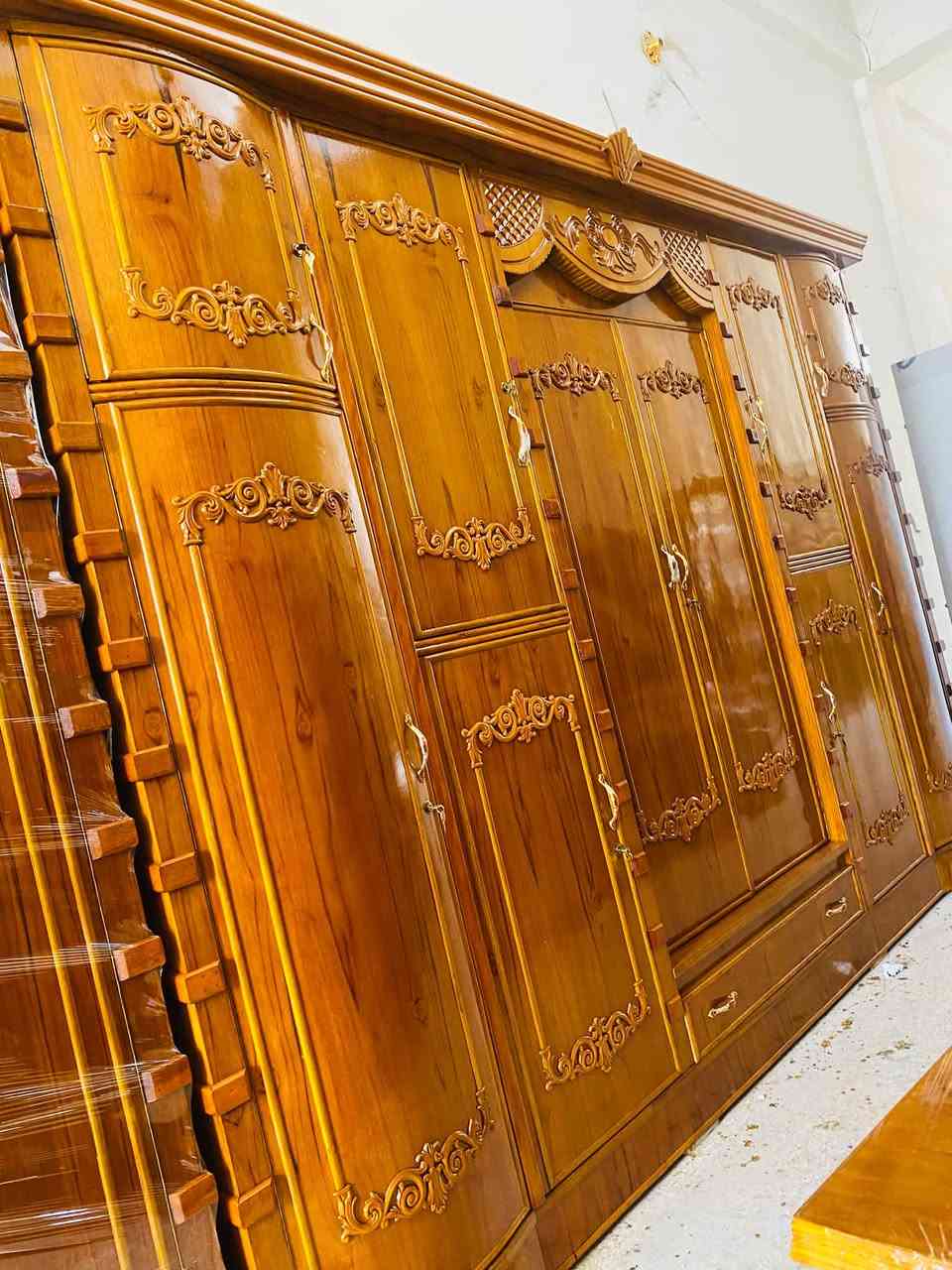غرفة نوم • ٦باب • ملحق زاوية