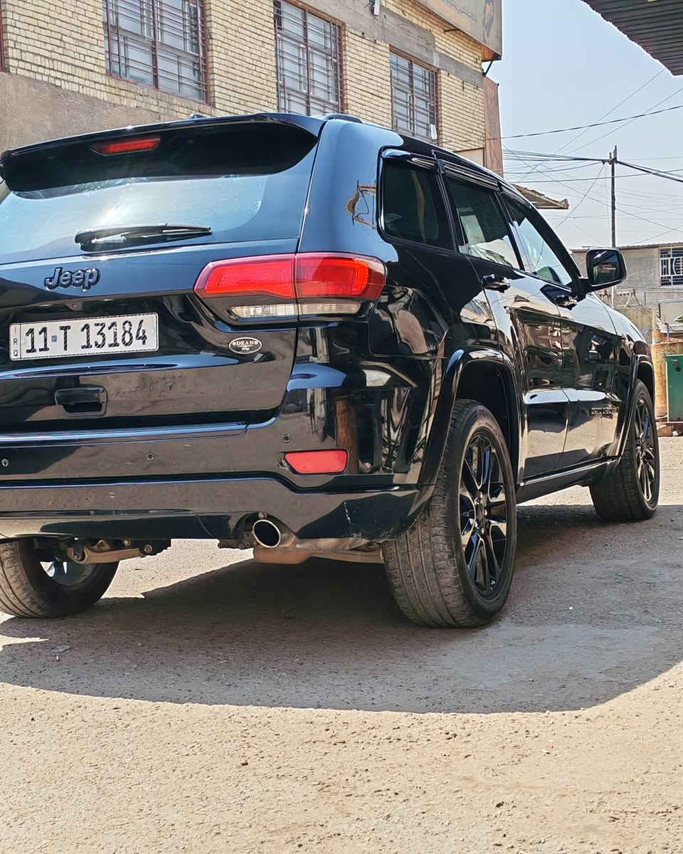 1.جيب بلاك توب 2018
2.السعر 158$وبيه مجال  
3. حجم المكينه 6 سلندر 6.V مكفولة ماشيه ٩٦ m
4. رادارات خلفي 
5. كشنات جلد و شامو 
6. شاشه كبيره 
7. كامره خلفيه اصليه 
8. حساسات بلادي 
9. لايت + لايت زنون 
10. نظام سبورت نظام ايكو نظام مانع انزلاق 
11. بصمه + تشغيل عن بعد 
12. صندوق كهرباء 
13. نظام اقتصاد من توكف بالزدحام تطفي 
14. كشنات تتفئة + ستيرن تتفئه
15. مكان السياره  بغدادمدينة الصدر
16. رقم بغداد شرط تحويل
17.  بيه اربع قطع صبغ بدون دواخل 
صور الحادث موجودة بل منشور
18. الاستفسار
***********
